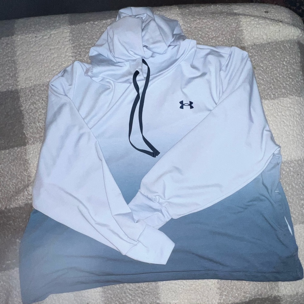 2XL Womans blue ombre (bottoms almost a blue grey imo) Under Armor loose hoodie!